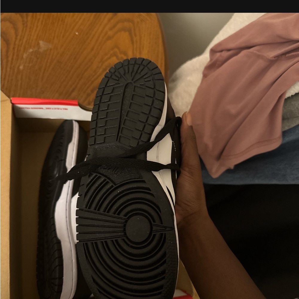 Nike dunk lows Panda size 6